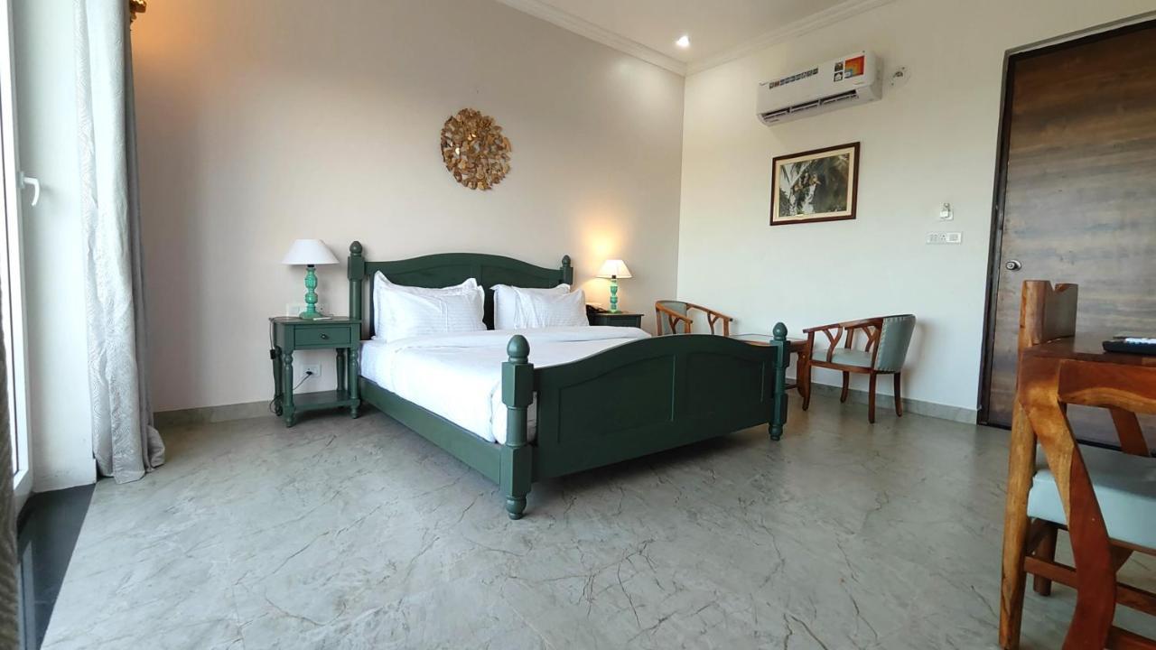 The Sky Imperial Pavoreal Jungle Resort Kumbhalgarh Exterior foto